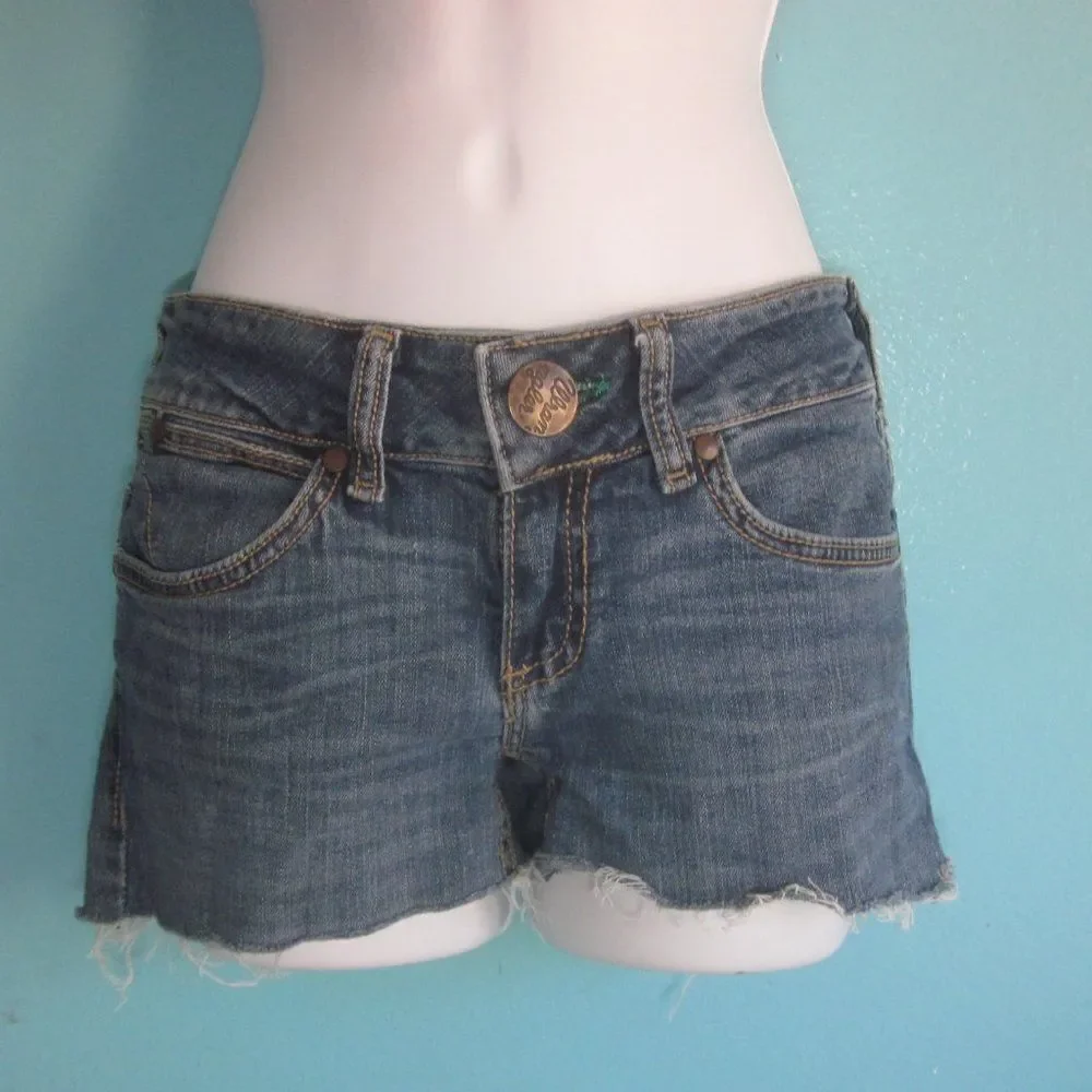 Wrangler Womens Size 0 / 34 Cut Off Blue Denim Cotton Short Shorts 2
